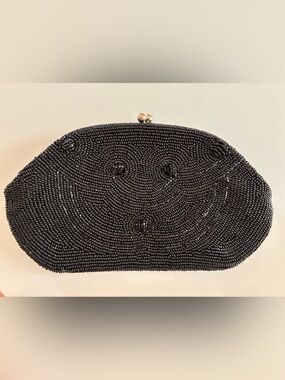 40s Made in Japan Ladies Hand-Beaded Black Evening Clutch with Kiss-Lock Closure